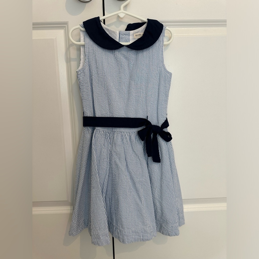 Girls Hope and Henry blue and white seersucker dress size 6